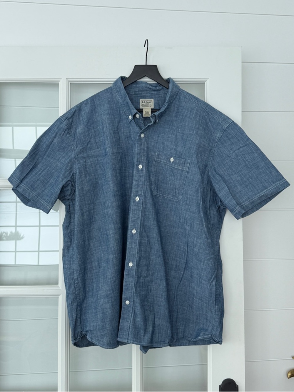 L.L. Bean Men's Short-Sleeve Chambray Button-Down Shirt - Blue